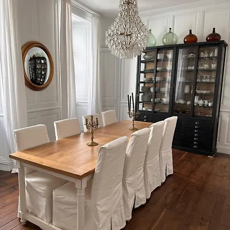 Le Clos Notre Dame Particulier Hypercentre Poitiers