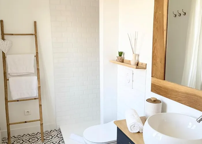 Le Clos Notre Dame Particulier Hypercentre 3* ポアティエ