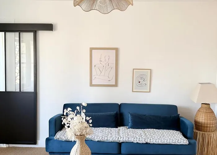 Le Clos Notre Dame Particulier Hypercentre 3* ポアティエ