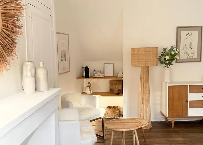 ゲストハウス Le Clos Notre Dame Particulier Hypercentre ポアティエ